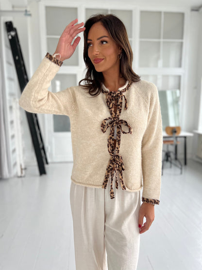 Azaka beige leopard cardigan ( 8274)