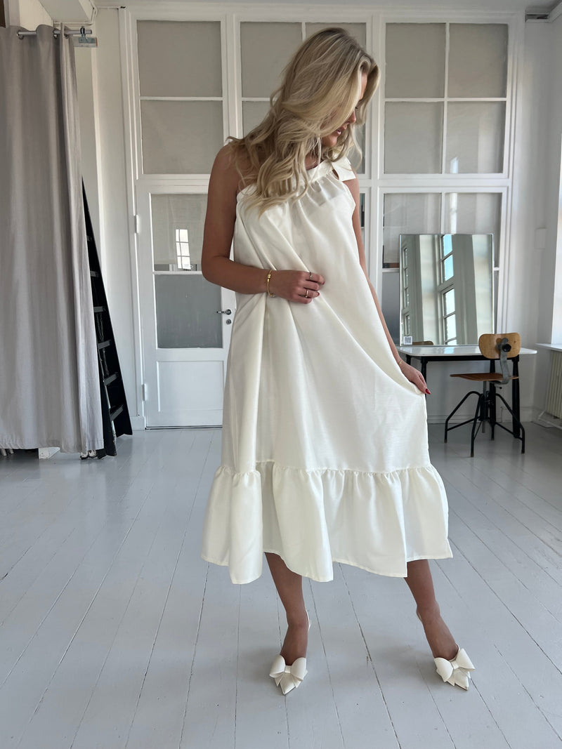 Essentiel beige oneshoulder dress