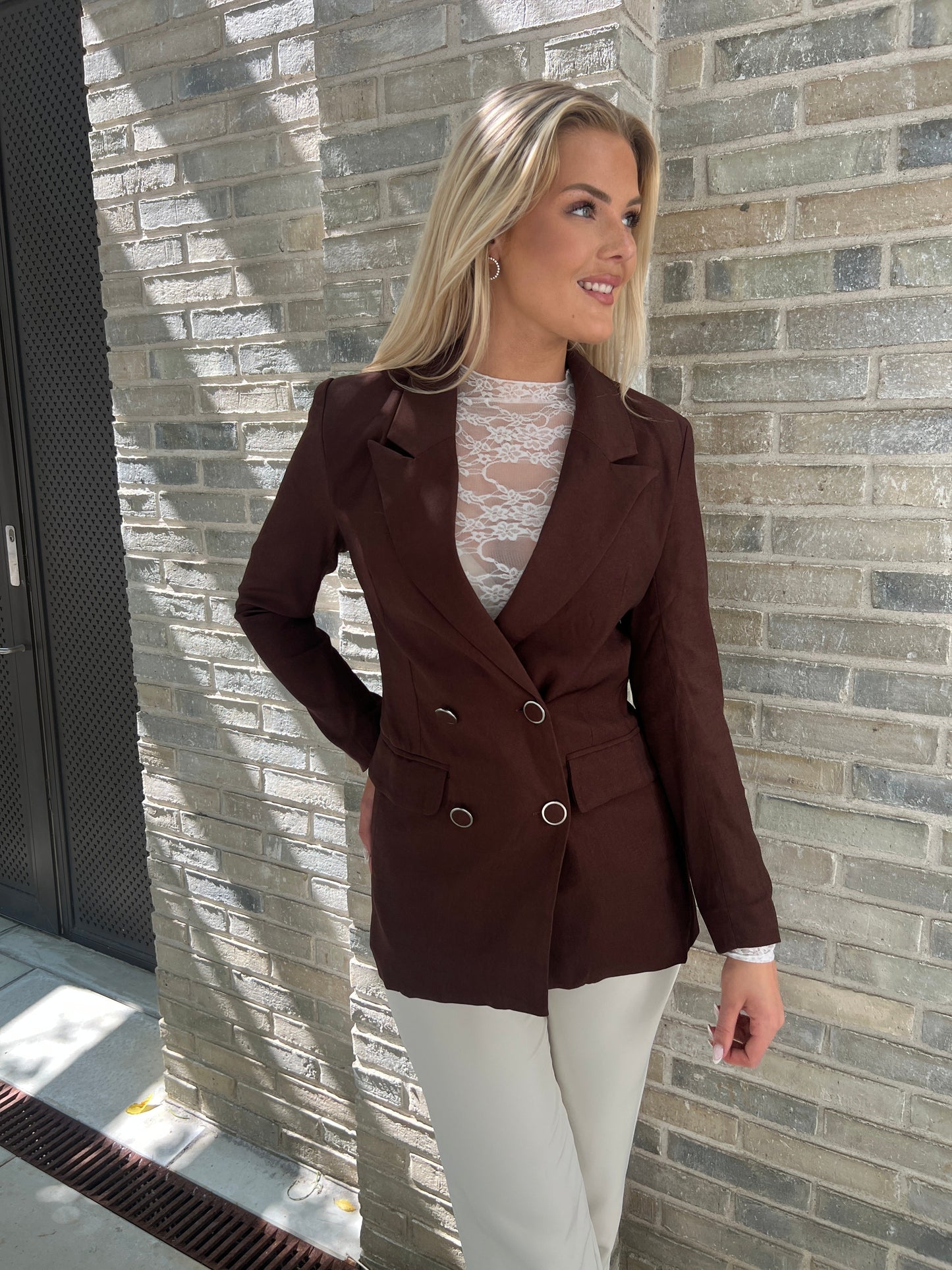Its May coffee blazer