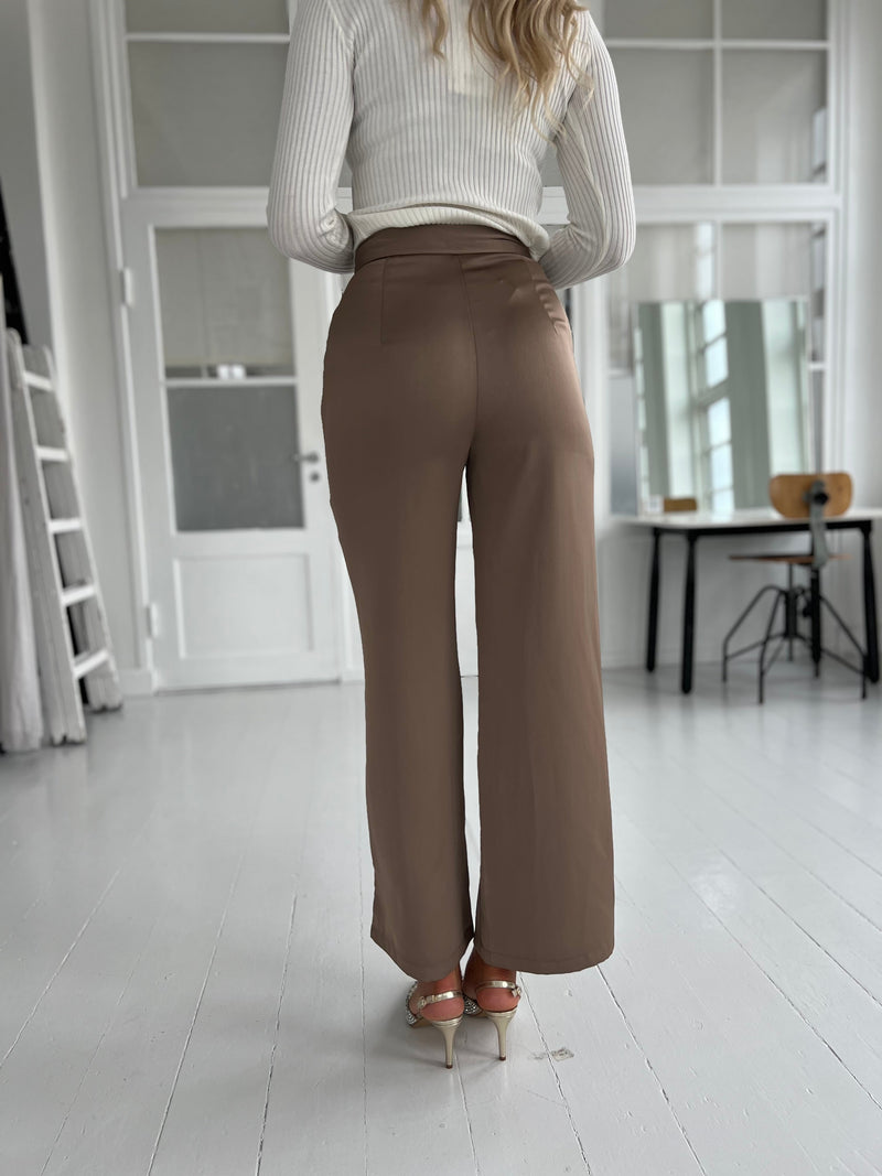 Eight paris satin pants (8202) - Set bagfra - fra webshoppen Aaberg Copenhagen