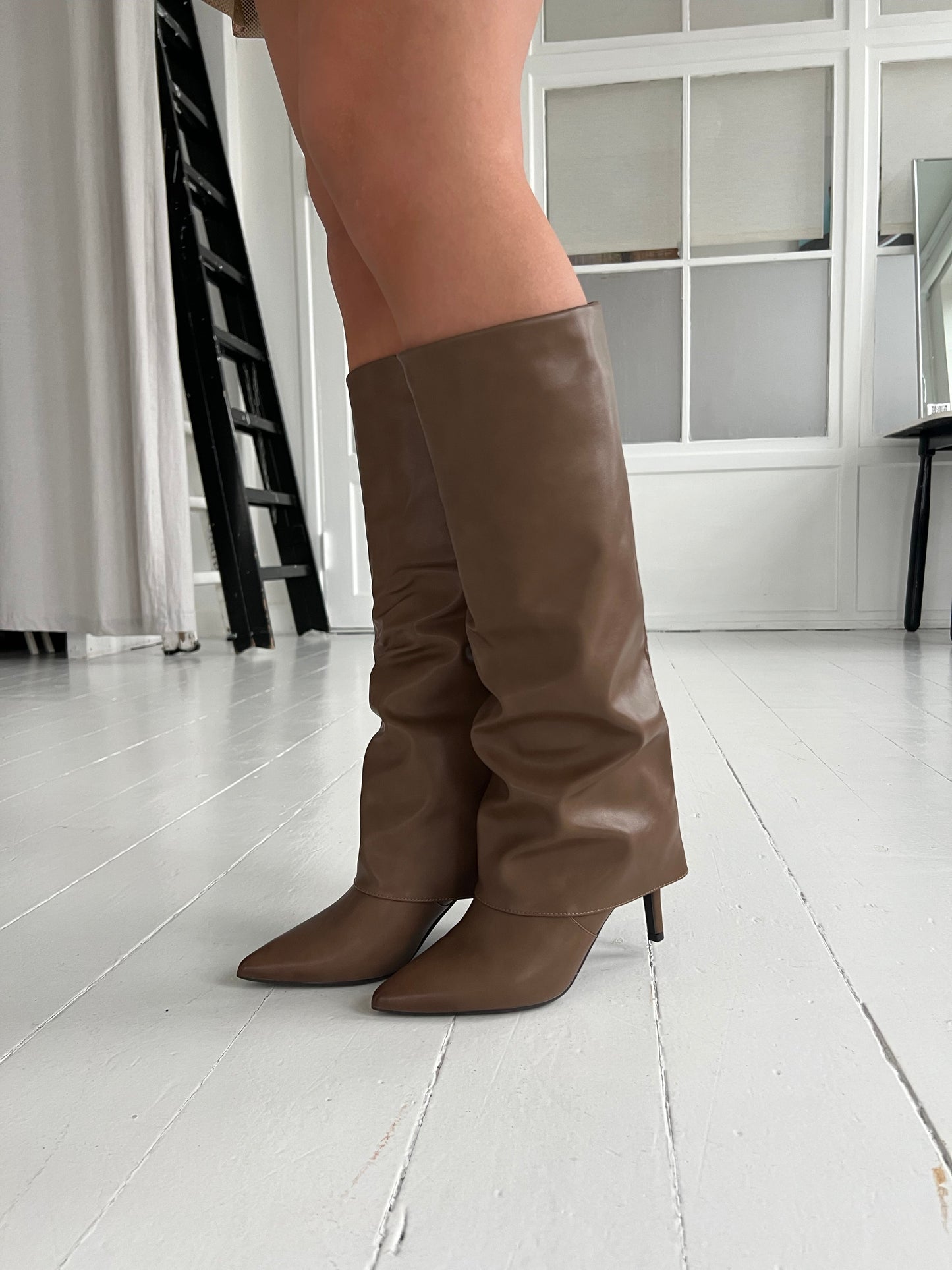 Belle Taupe boot (6149)