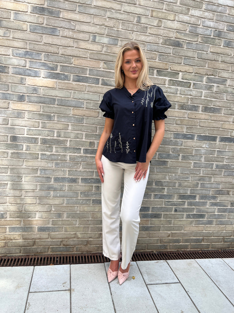 Gaspar black Garda Blouse