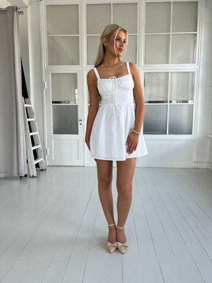 Lucce short white dress