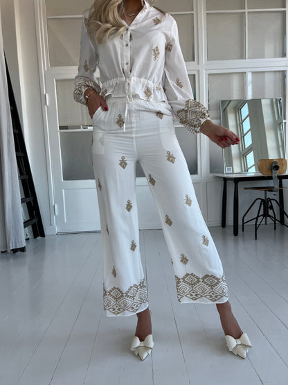 Exquiss White/gold pants