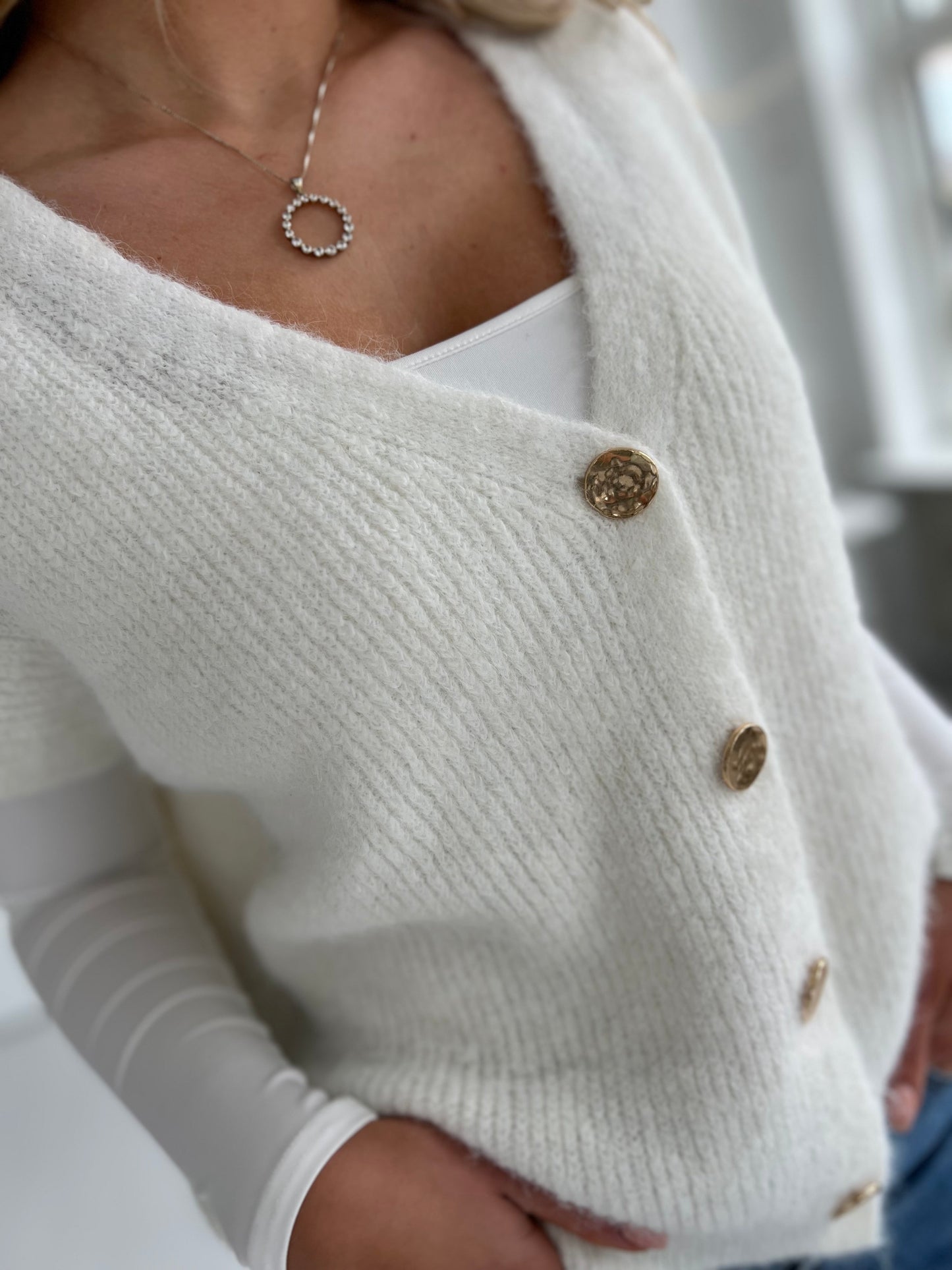 Majolica white knit vest