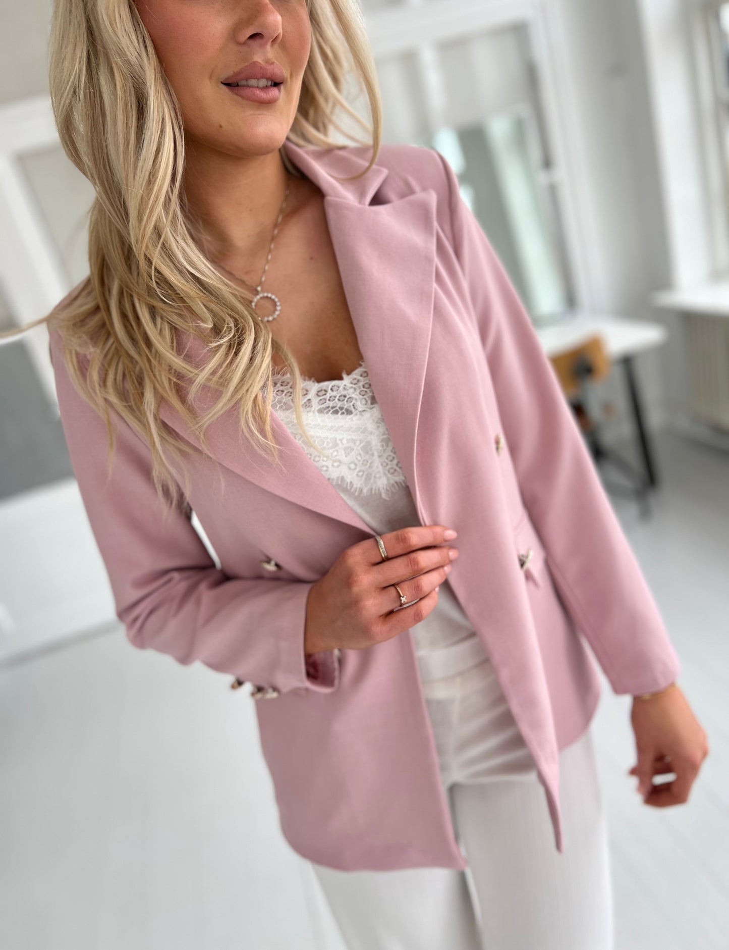 Syma Light pink blazer