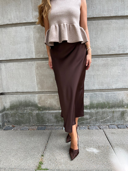 Its May coffee skirt