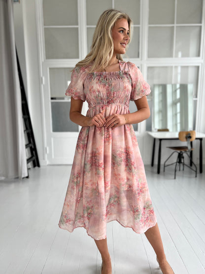 Maya peach flower dress