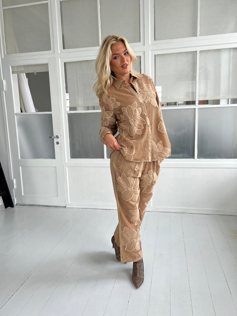 Flam camel bloom set fra webshoppen Aaberg Copenhagen