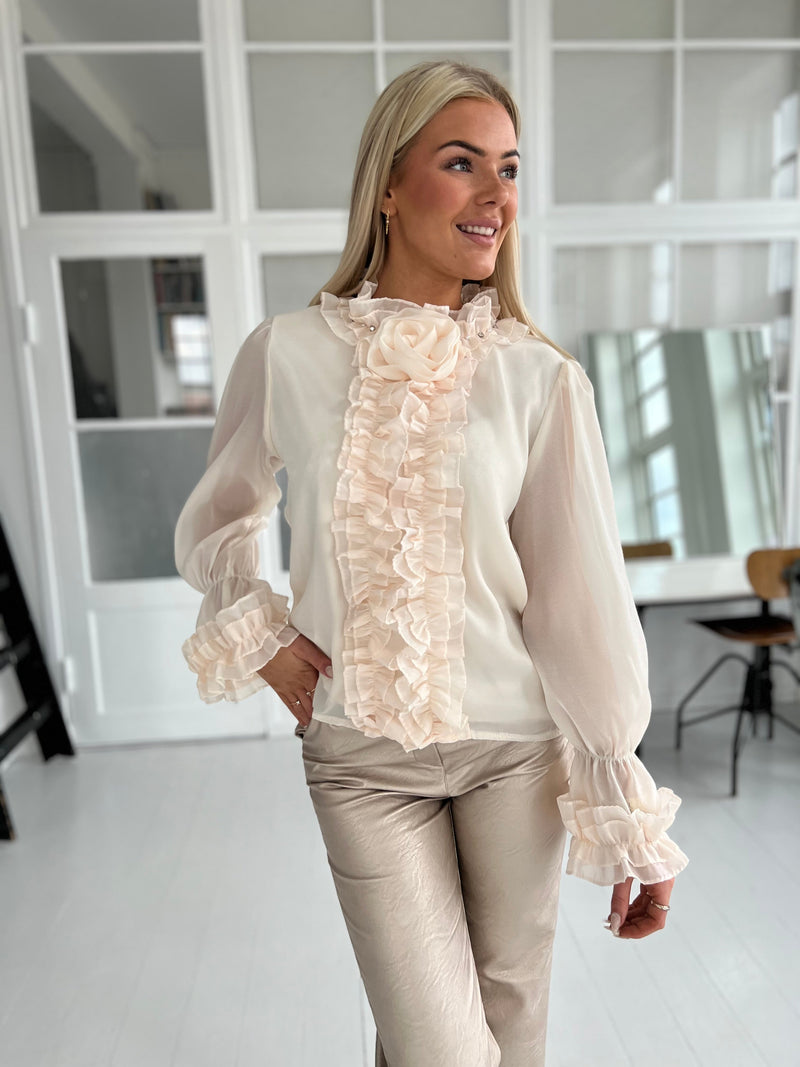 Azaka beige blouse