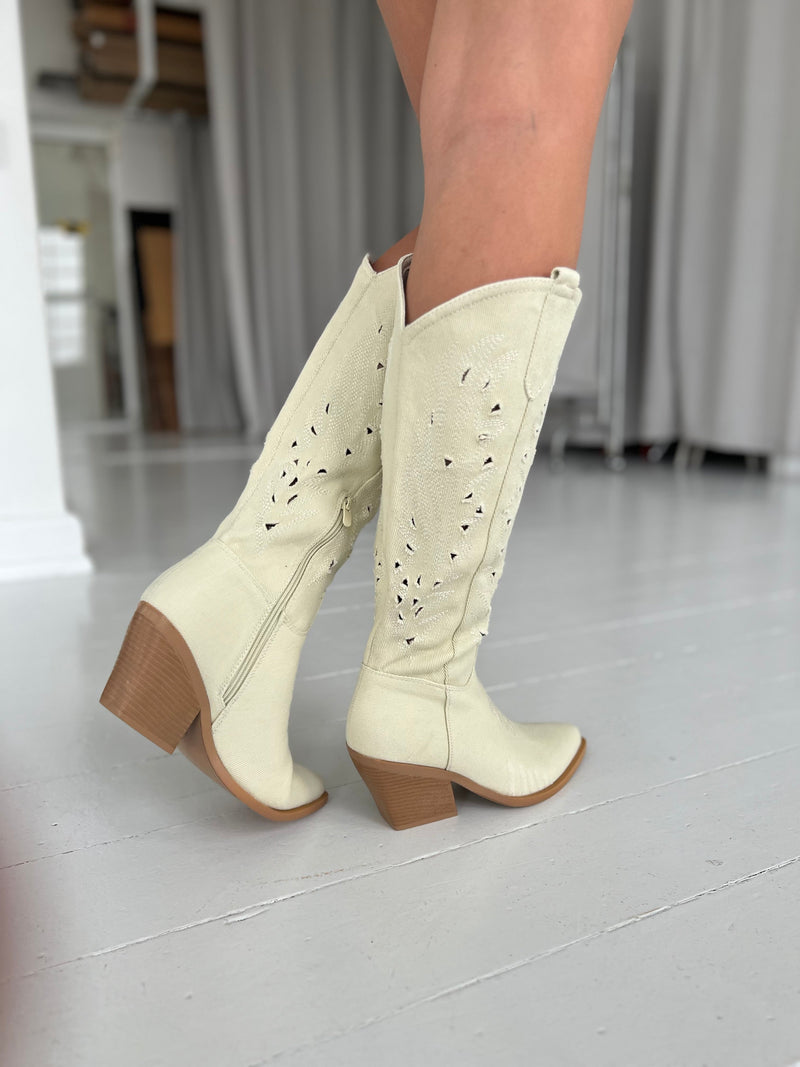 Belle Beige cowboy boots (8130)