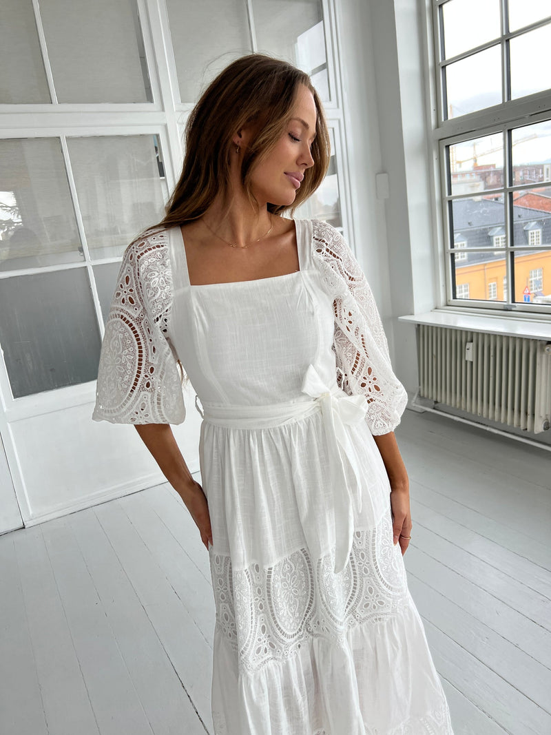 Flam White Bohemian dress
