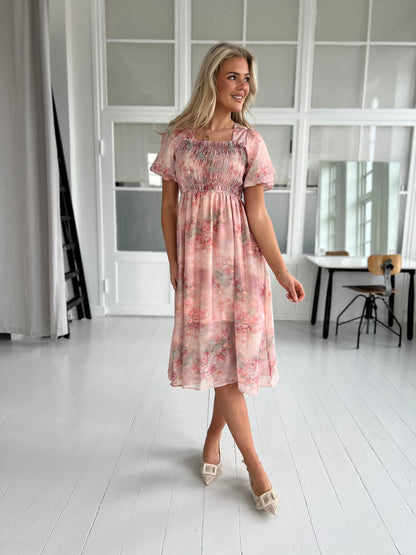 Maya peach flower dress