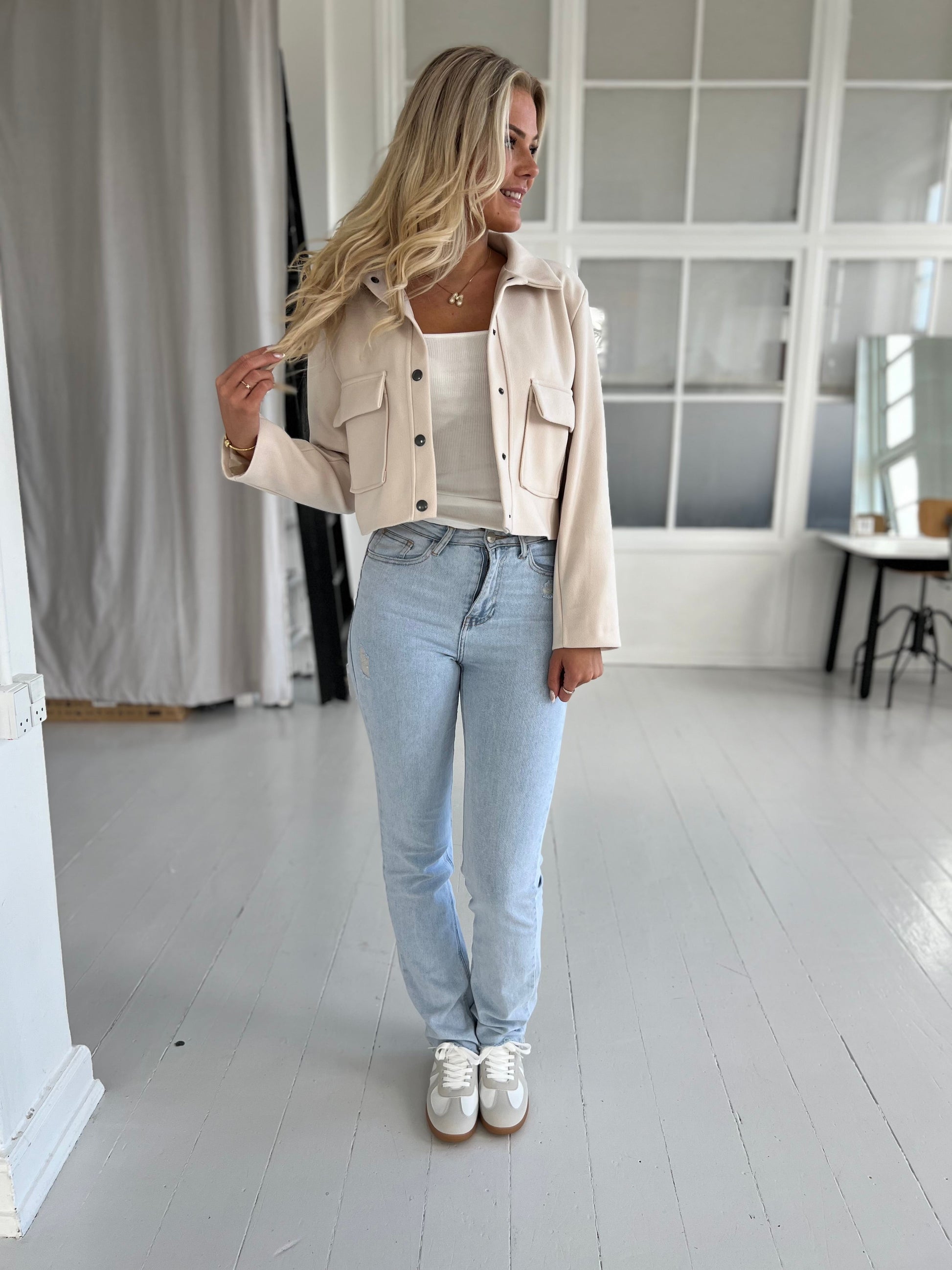 Syma beige Jacket (1433)-jakke-Aaberg Copenhagen