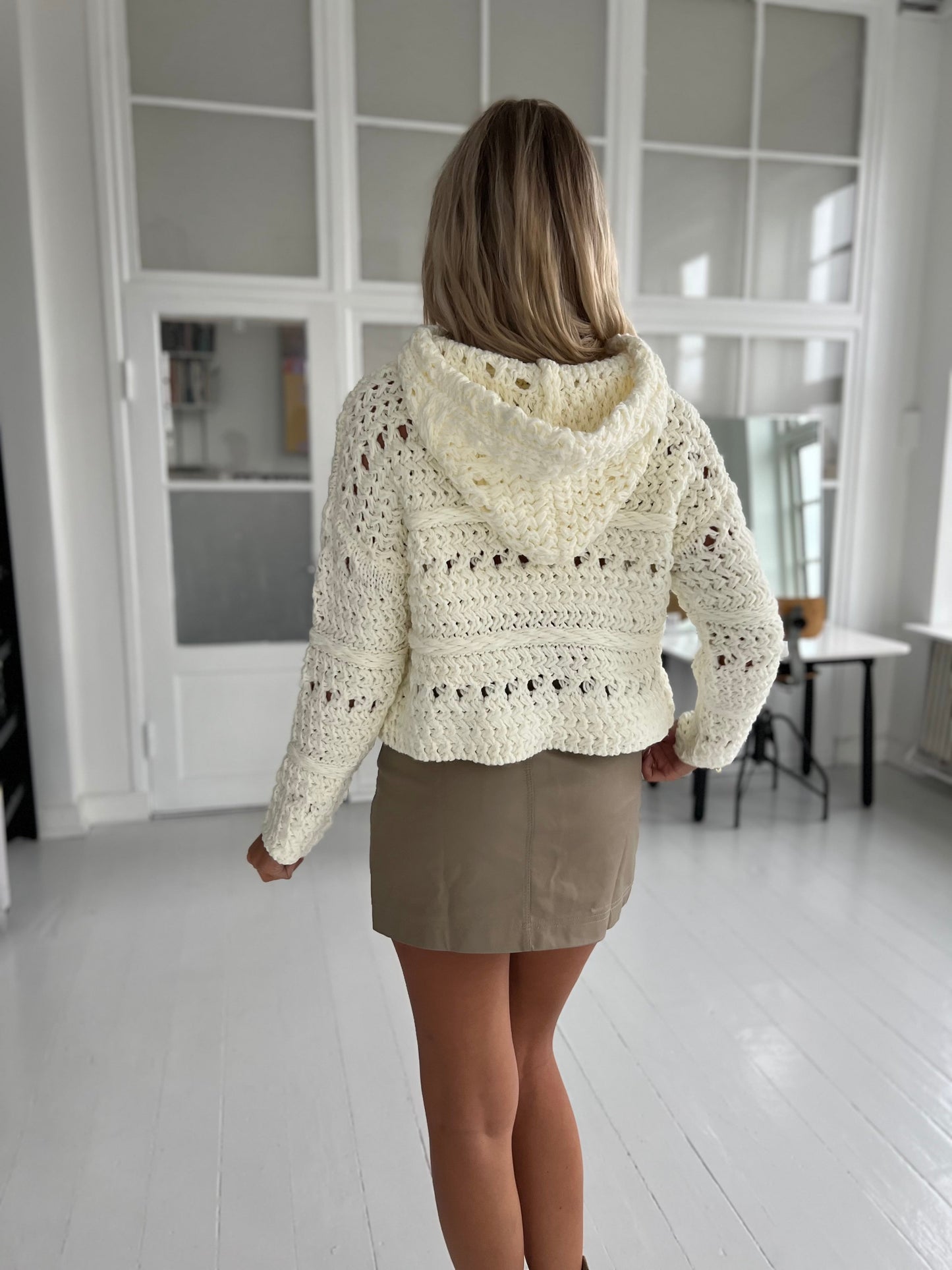 Golden Days creme knit hoodie (0052)