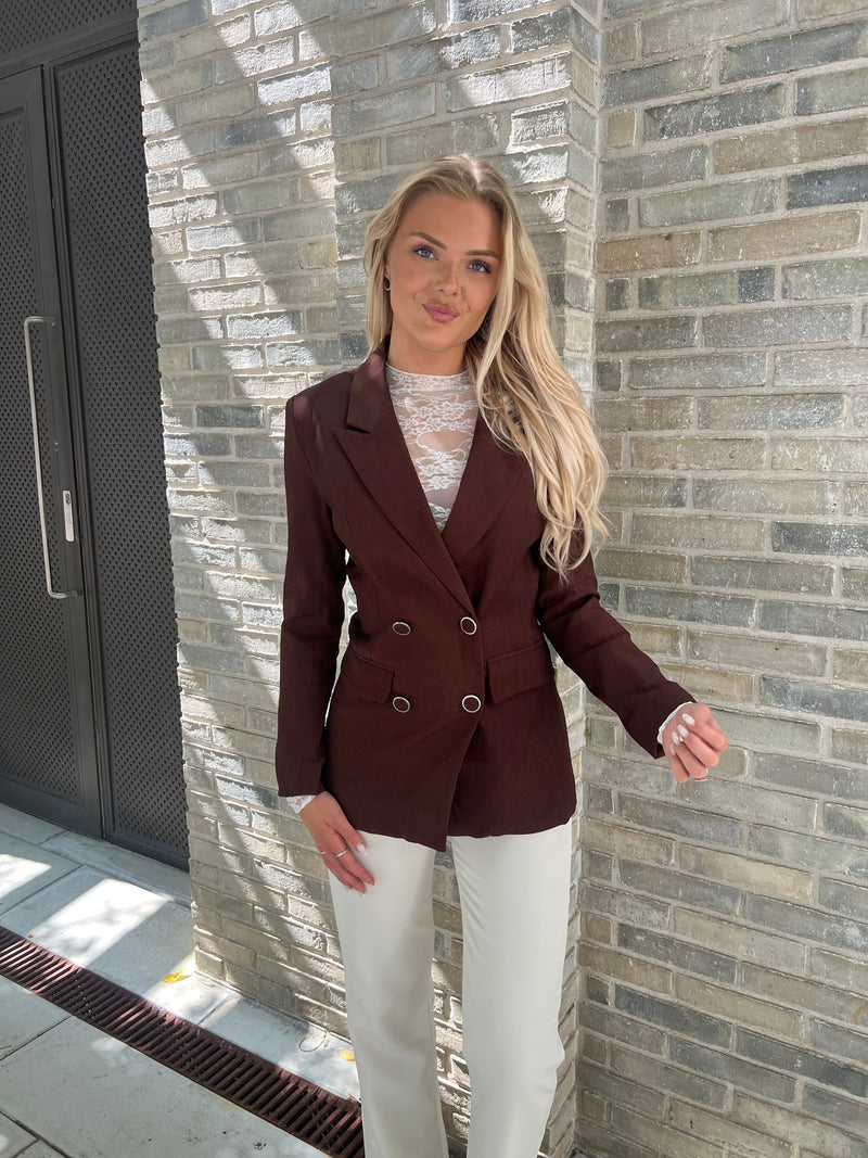 Its May coffee blazer