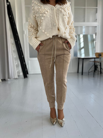 LM beige nubuck pants