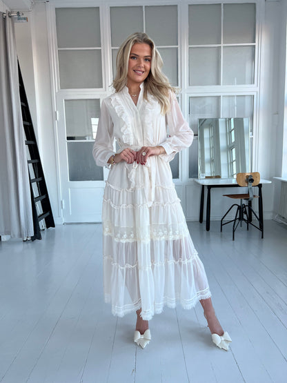 Flam beige chiffon dress