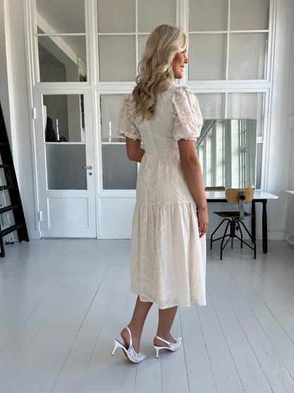 Elli White beige flower dress