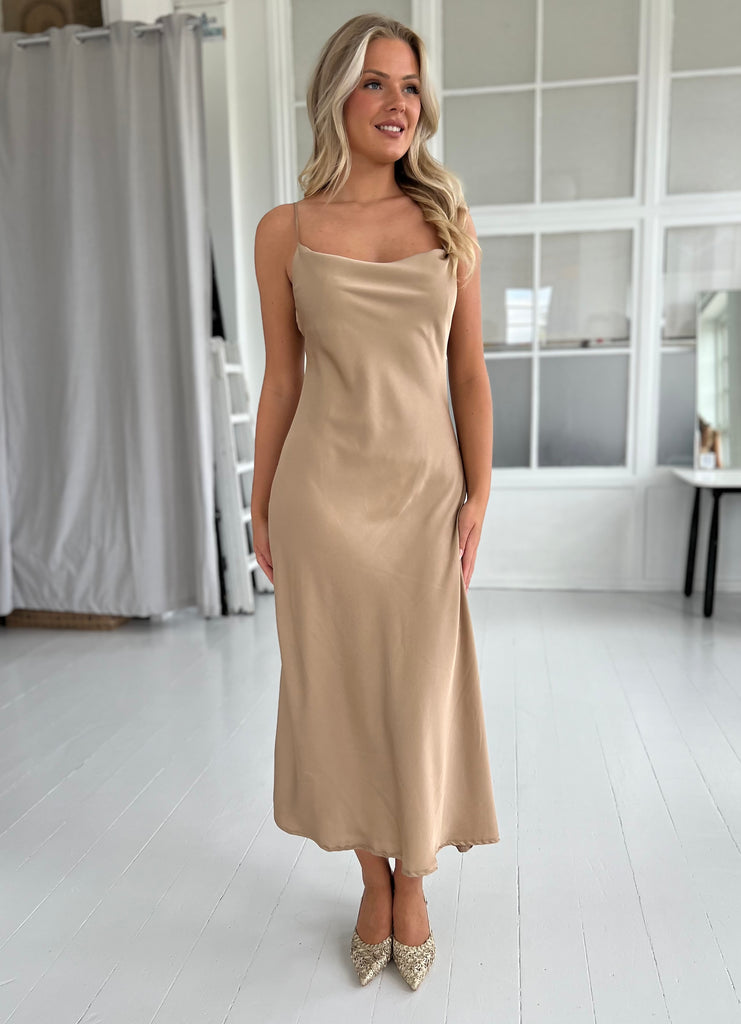 Rose W champagne dress-kjole-Åberg CPH-Onesize-Åberg Copenhagen DK