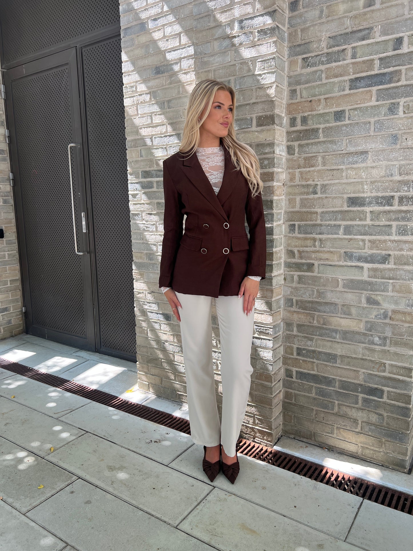 Its May coffee blazer