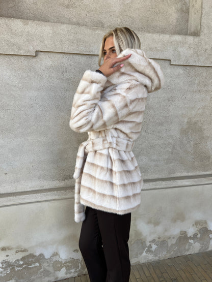 Flam beige fake fur jakke