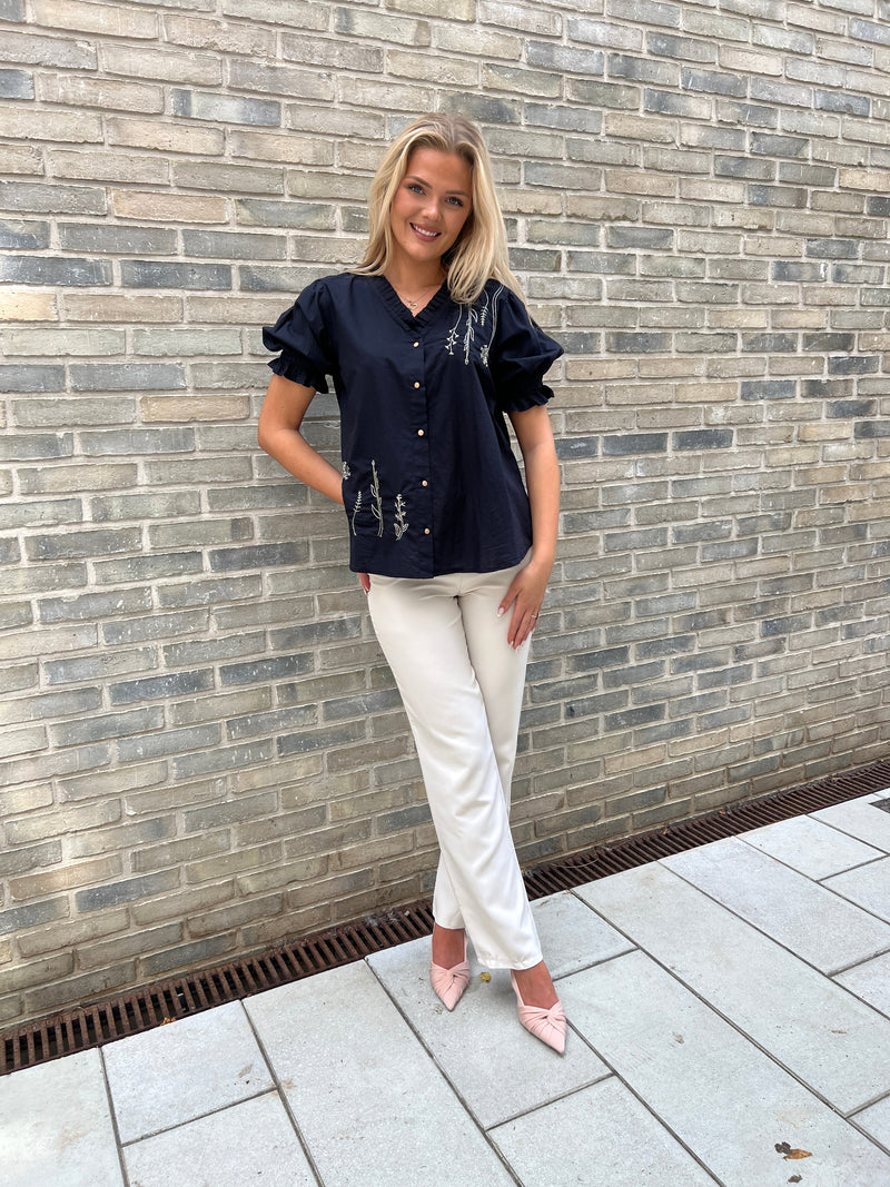 Gaspar black Garda Blouse