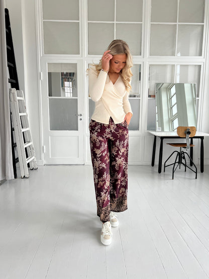 Bellice bordeaux satin pants