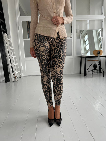 Its May leopard pants (9530)