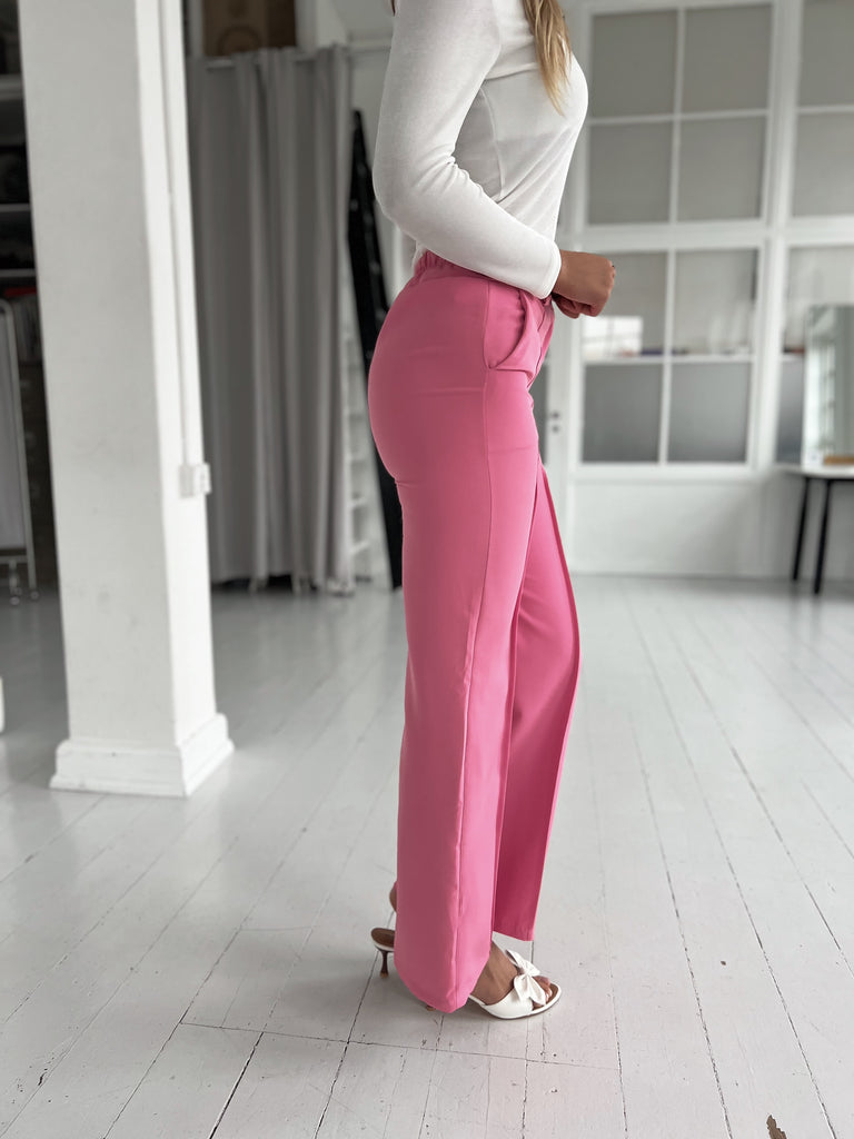 Rosy pink pants-sæt-Åberg CPH-Onesize-Åberg Copenhagen DK