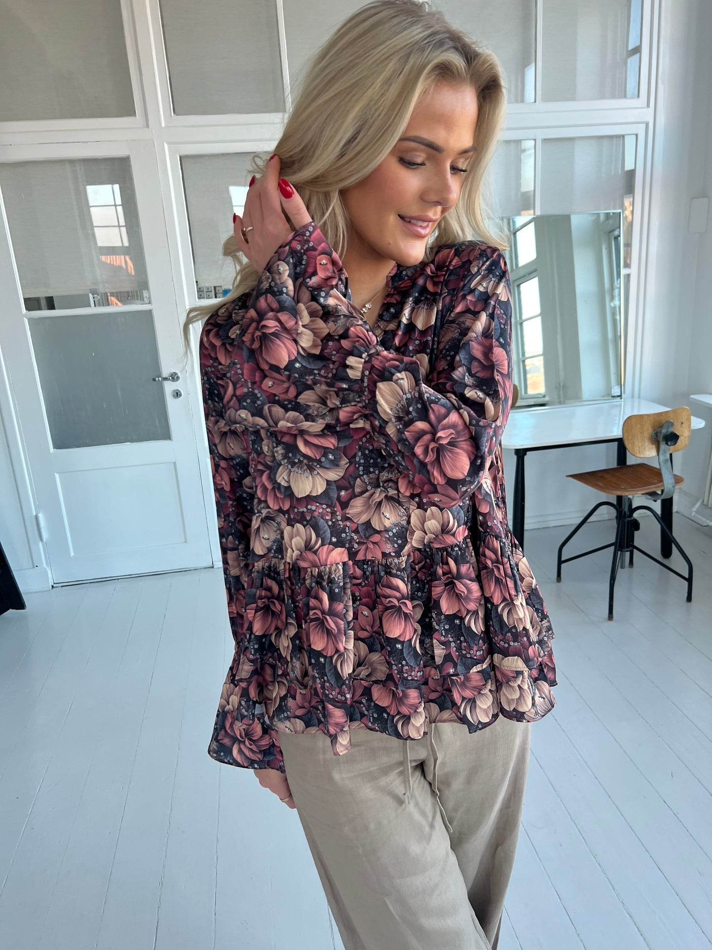 Gaspar Lido flower blouse