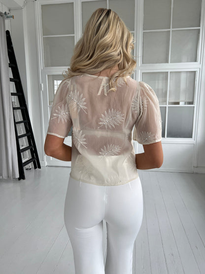 Elli beige blouse