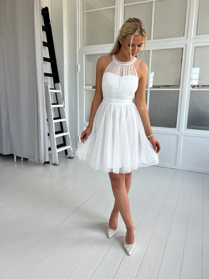 Soky white tulle dress