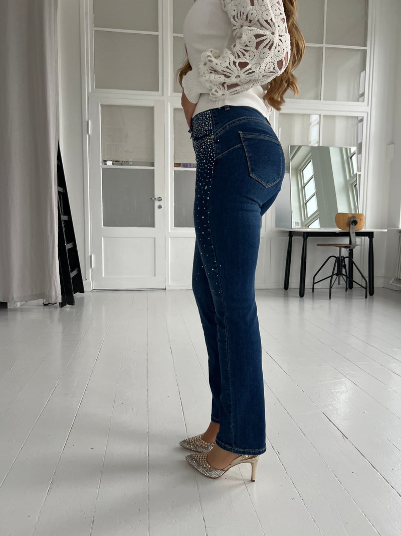 Bestiny rhinestone jeans