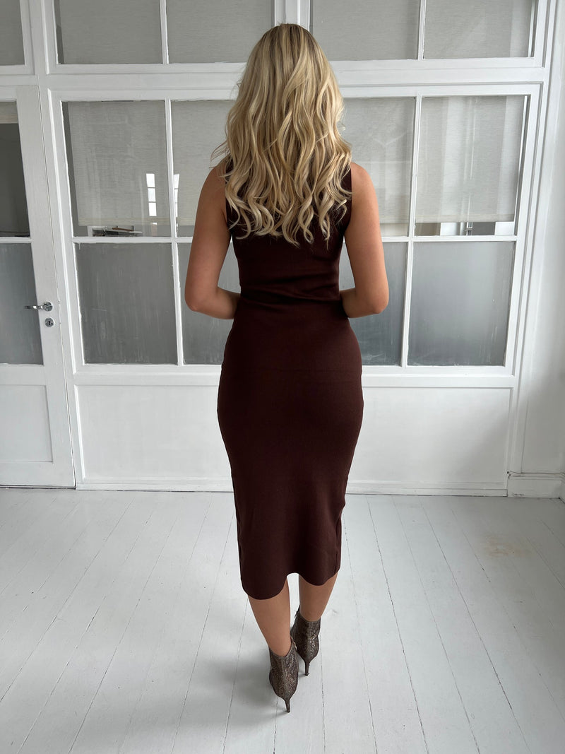 Flam coffee etui knit dress
