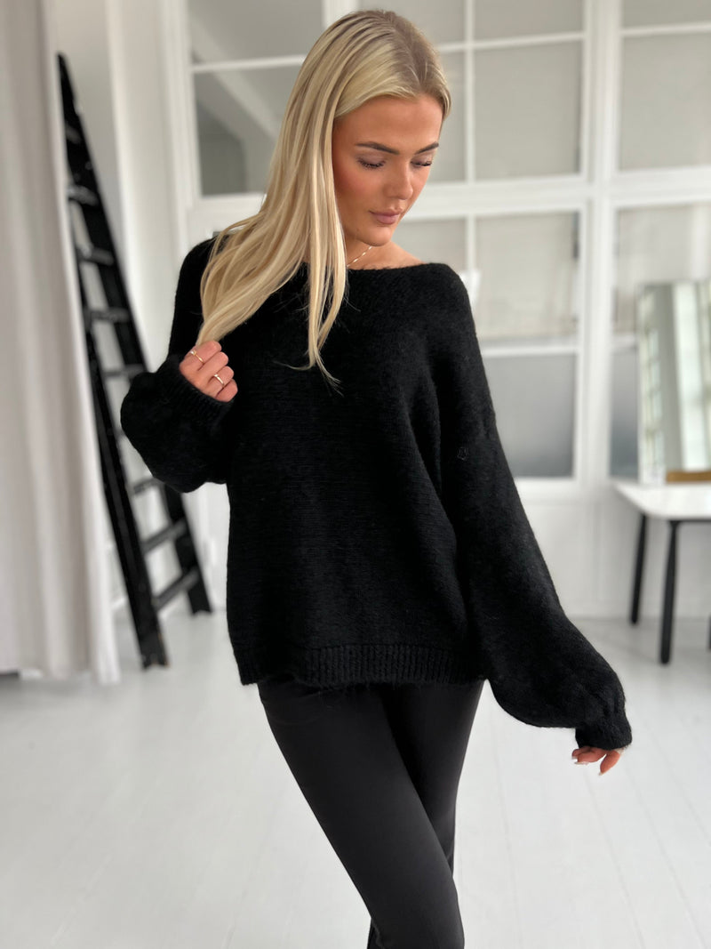 Azaka black knit