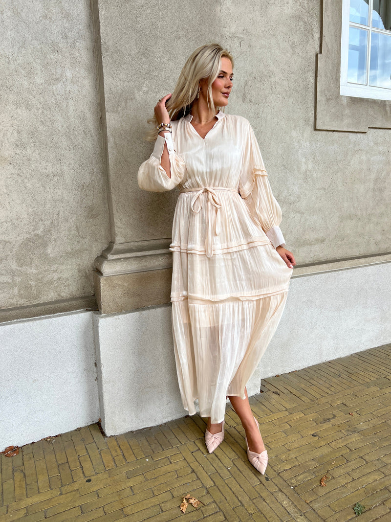 Flam beige satin dress