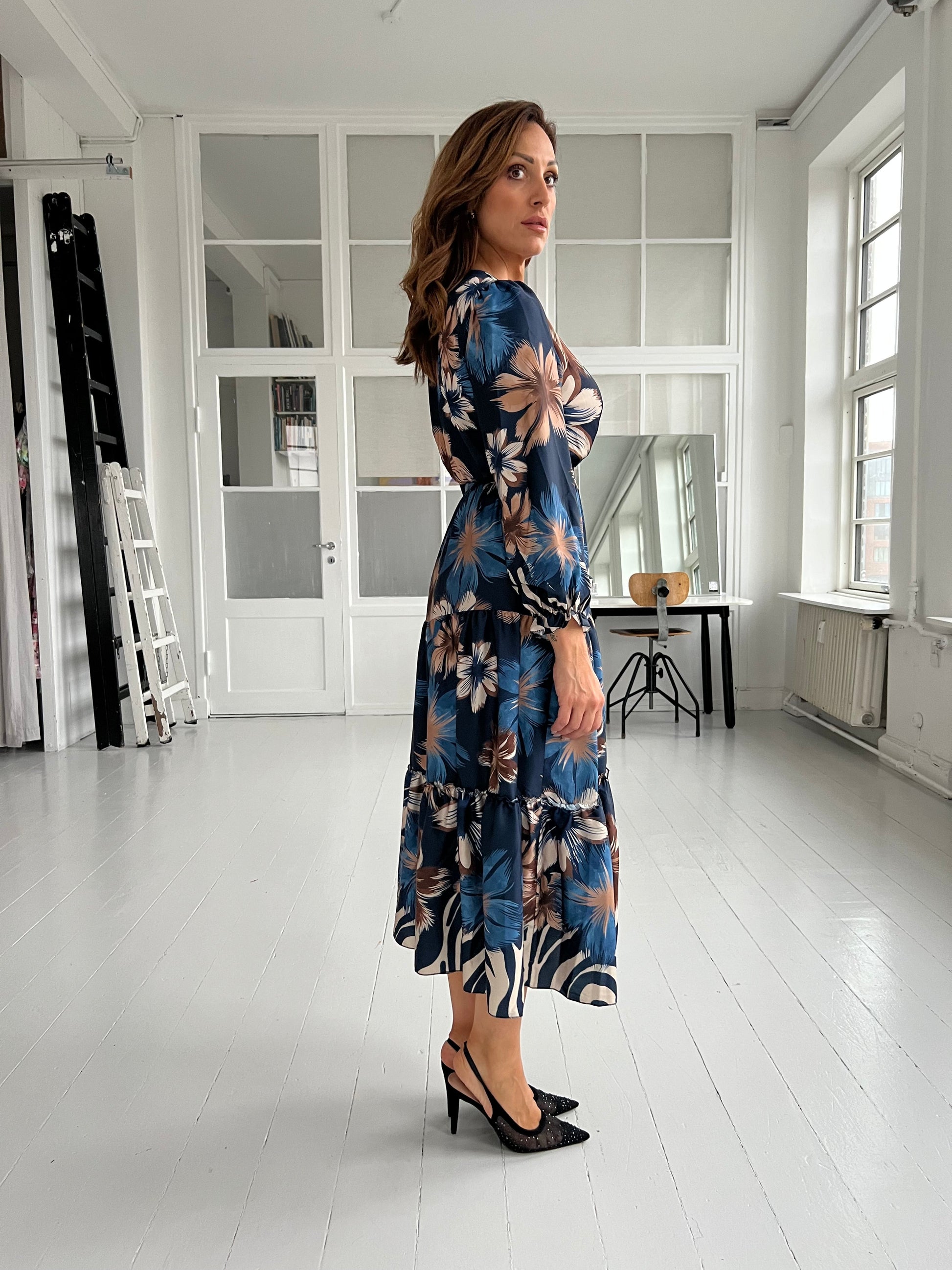 Bianca blue flower dress-kjole-Aaberg Copenhagen