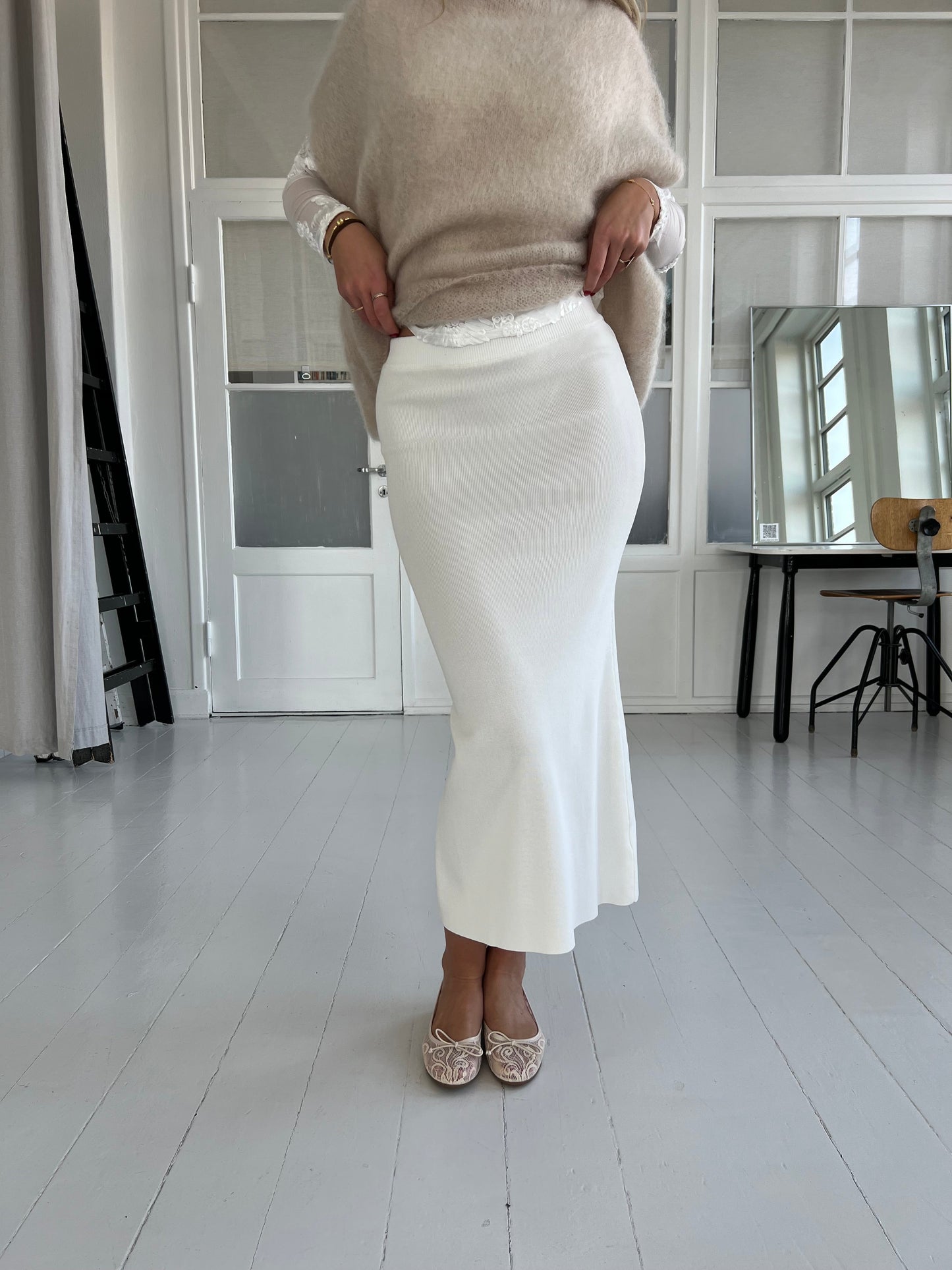 Rosie white knit skirt (26)