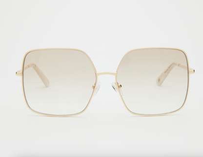 Bille gold tinted readers fra webshoppen Aaberg Copenhagen