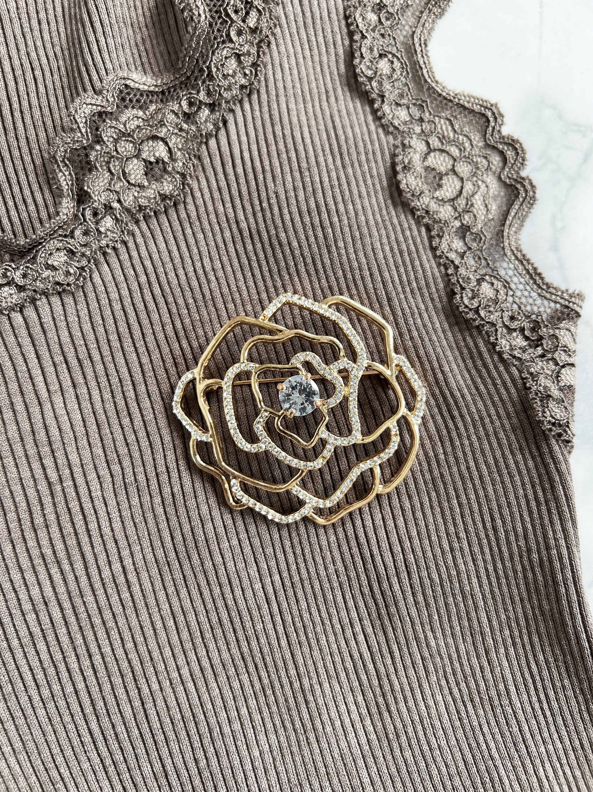 Rose golden broche-Hue, tilbehør-Åberg CPH-Onesize-Åberg Copenhagen DK