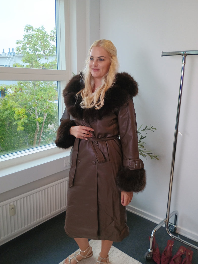 Flam faux leather coat Brown fra webshoppen Aaberg Copenhagen