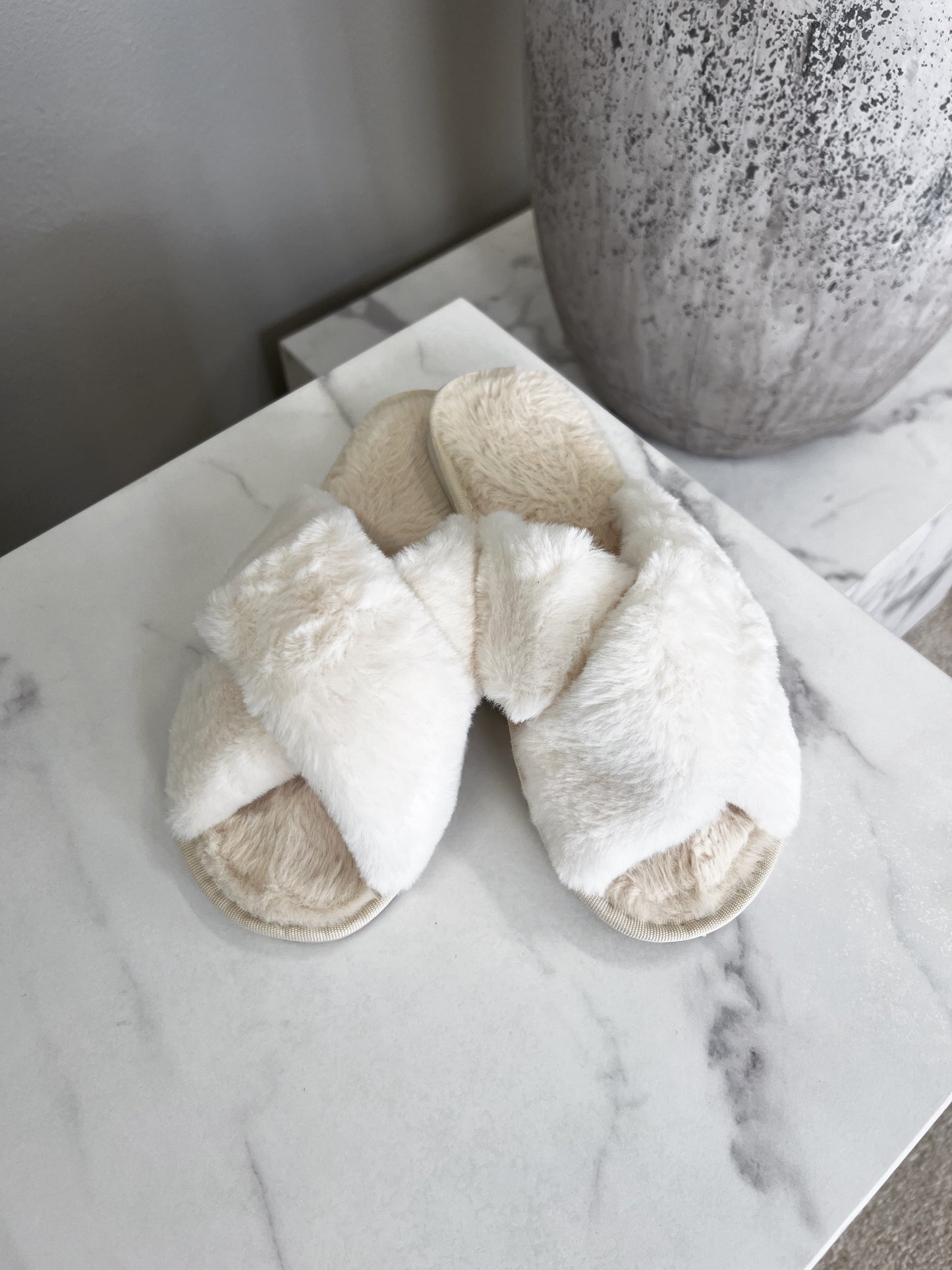 Rosemunde hvide slippers (026)